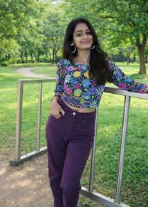 Floral Crop Top & Purple Jeans