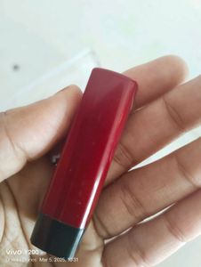 Huda Beauty Matte Lipstick Set