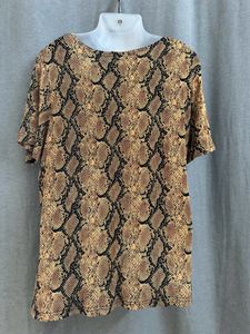 Black And Russet Brown Snake Print Top For Women&#39;s