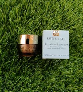 EsteeLauder Revitalizing Supreme+Youth Power Creme
