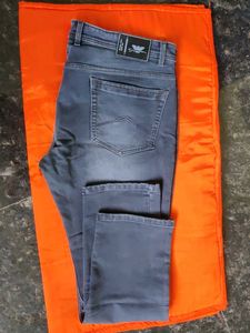 799🔥Giorgio Armani Jeans🌟