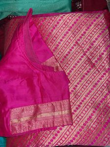 4Huge  Wedding Wear Saree Combo With Blaouse