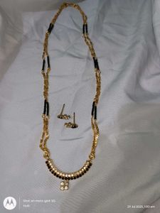 dainty gold chain necklace black stone w earrings