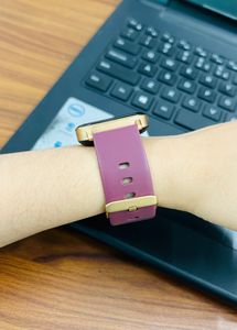 SMART WATCH Noise