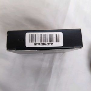 MAC Extra Dimension Skinfinish