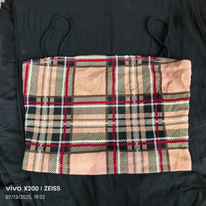 19137. Plaid Crop Top