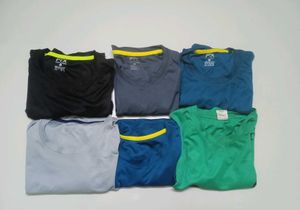 Contains mixture of brand t shirts