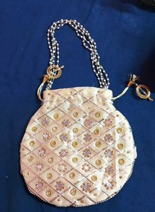Suruku Pai.. Kanchi Golden Poti For Girls /women