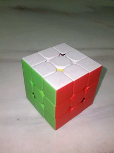 Smooth Turning 3X3 Stickerless Cube