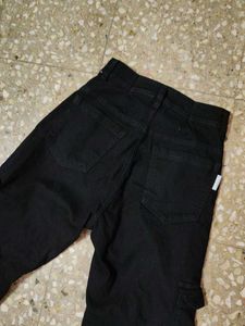 Black cargo jeans