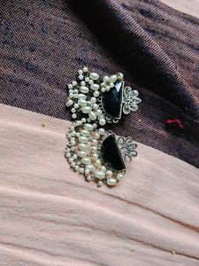 Elegant Pearl and Onyx Earrings