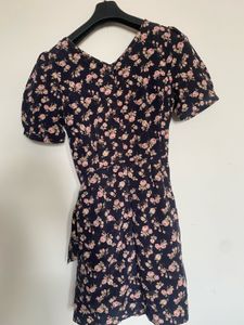 Floral wrap dress 🦋
