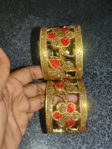 Golden Flower Bangle