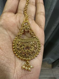 Beautiful Maang Tika