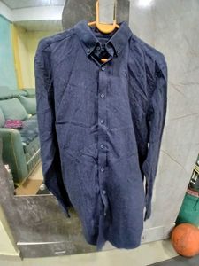 Men&#39;s Blue Button-Down Shirt