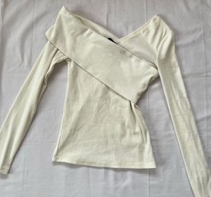 One Shoulder Top