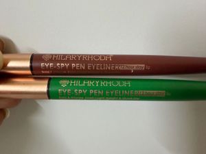 HILARY RHODA Eyeliner Set