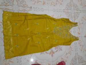 Kurta Set For Festive