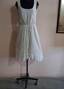 Elegant Sleeveless Dress