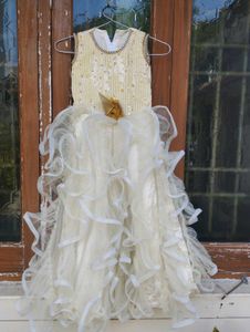 White Frill Frock 🌸