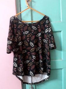 Stretchable Printed Baggy Top