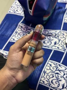 Maybelline Concealer