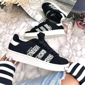 *ADIDAS WOMAN BLACK*