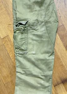 Original Levi’s Cargo Hardly Ever Worn