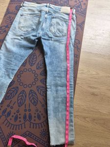 UNUSED ZARA MAN JEANS!
