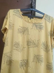 Yellow Leaf Print Top