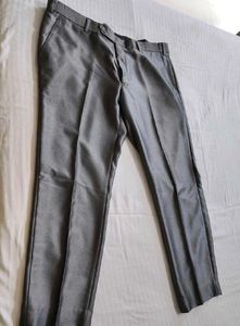 Partywear Men Grey RegularFit V-neck 3 Piece Suit