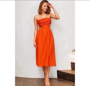 The Scorleo Ruz Cotton Strapless Dress