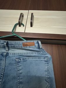 👖 High-Waist Straight Fit Denim Jeans 👖