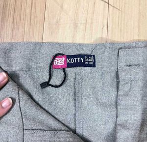 Kotty Baggy Pleated Pants.