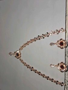 Rose Gold Necklace &amp; Earring Set