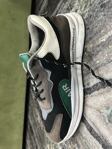 AIR Mens Casual Shoes 7 Size