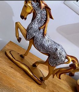 Horse Showpiece set
