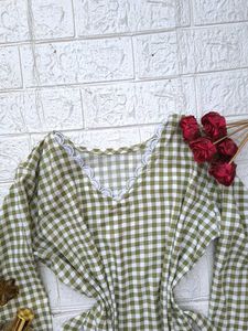 Gingham fitted Y2K kurti 🌷