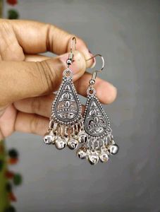 Silver Jhumka Earrings