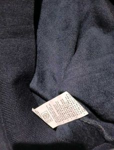 Korean Unisex V-neck Sweater