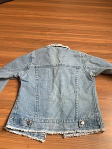A Perfect Denim Jacket To Coat