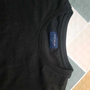 Peter England Men&#39;s Black Round Neck Tshirt