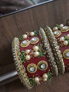 TRADITIONAL BANGLES SET