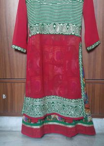 💃WOMEN PARTY WEAR SITCHED STRAIGHT DL KURTA💃