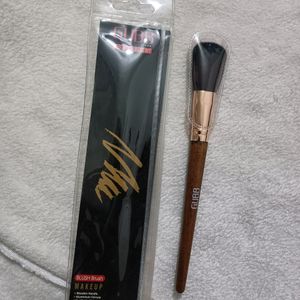 Foundation &amp; Blush Brush