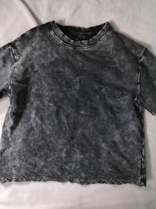 (XS) Crop Charcoal Acid Wash Tee