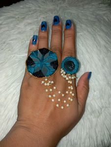 Elegant Double Ring With Three Layer Bead Chain