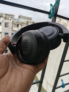 JBL 460BT 🎧 (Not 450 ) Smells Brand New