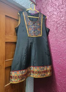 Embroidered Kurta