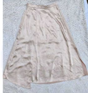 Slit Skirt
